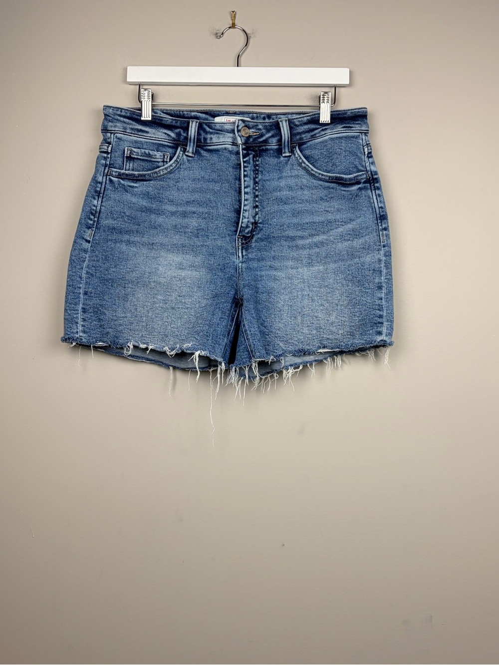 Loveret Denim Shorts Women’s XL High Rise Raw Frayed Hem Stretch Jean Shorts